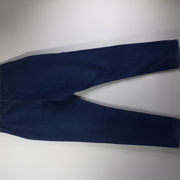 Posted Relaxed Mom Jeans  Tapered Leg 2 Pockets Size 11 Waist 31 - Picture 4 of 16